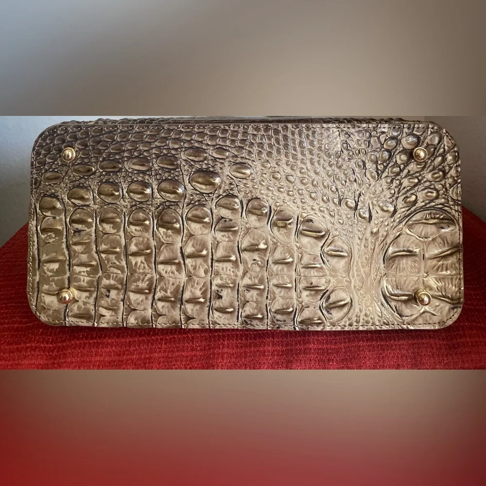 NWT…BRAHMIN… SATCHEL/CROSSBODY CROCODILE/ALLIGATOR EMBOSSED HANDBAG - Picture 13 of 16